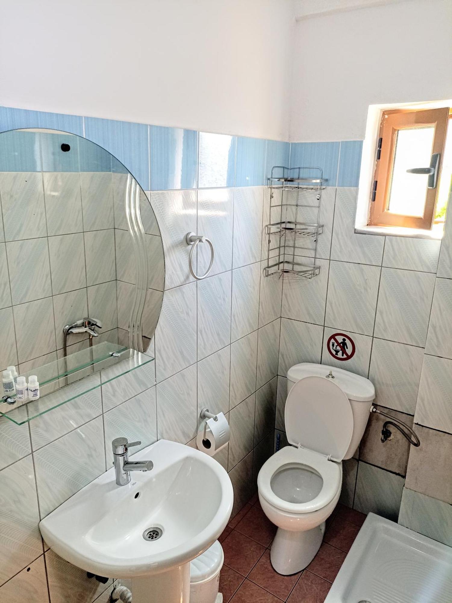 Blue Hotel Ksamil Pokoj fotografie